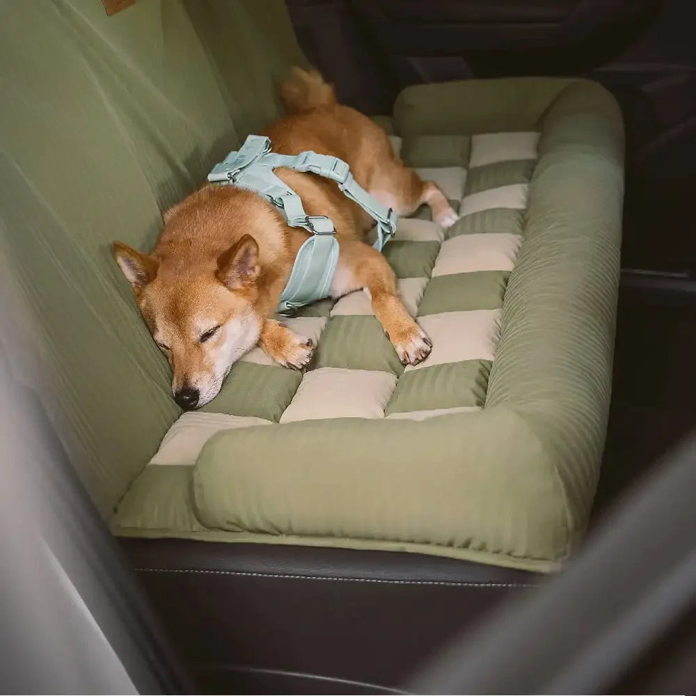 Chessboard-Pattern Comfy Car Seat Bed for Large Dogs