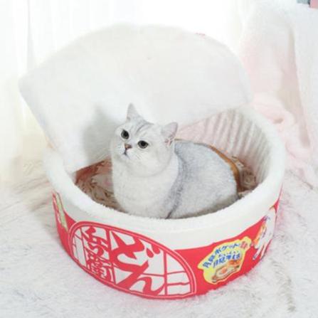 Cute Instant Noodle-Shaped Cat Bed