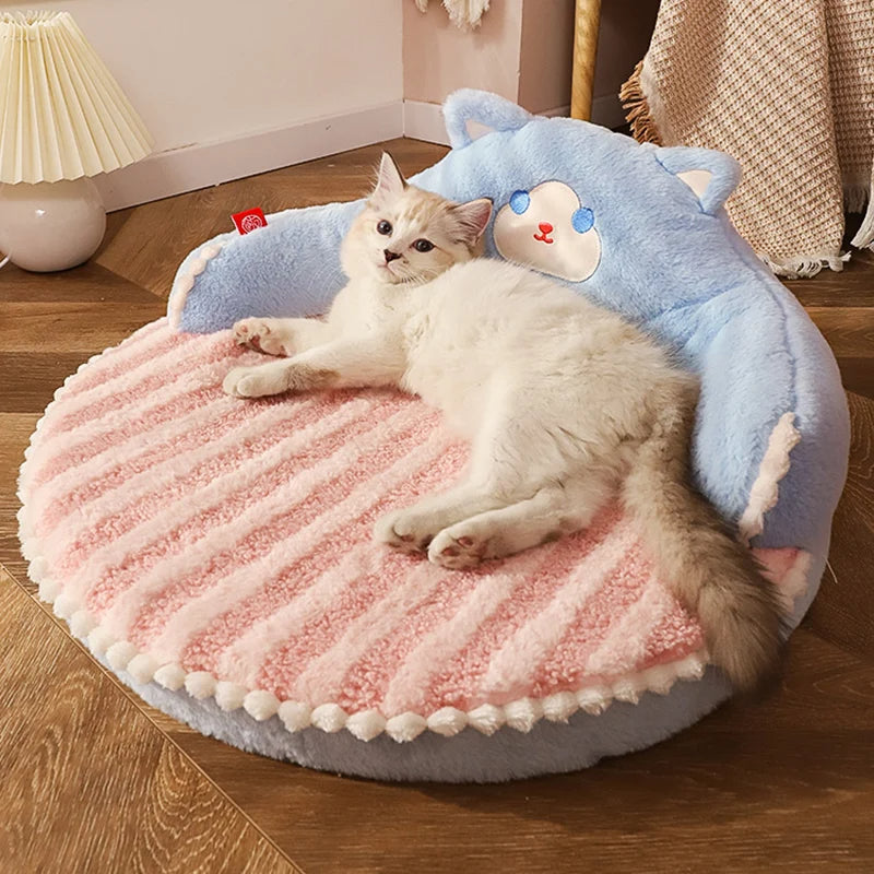 Beautiful Plush Cat Bed